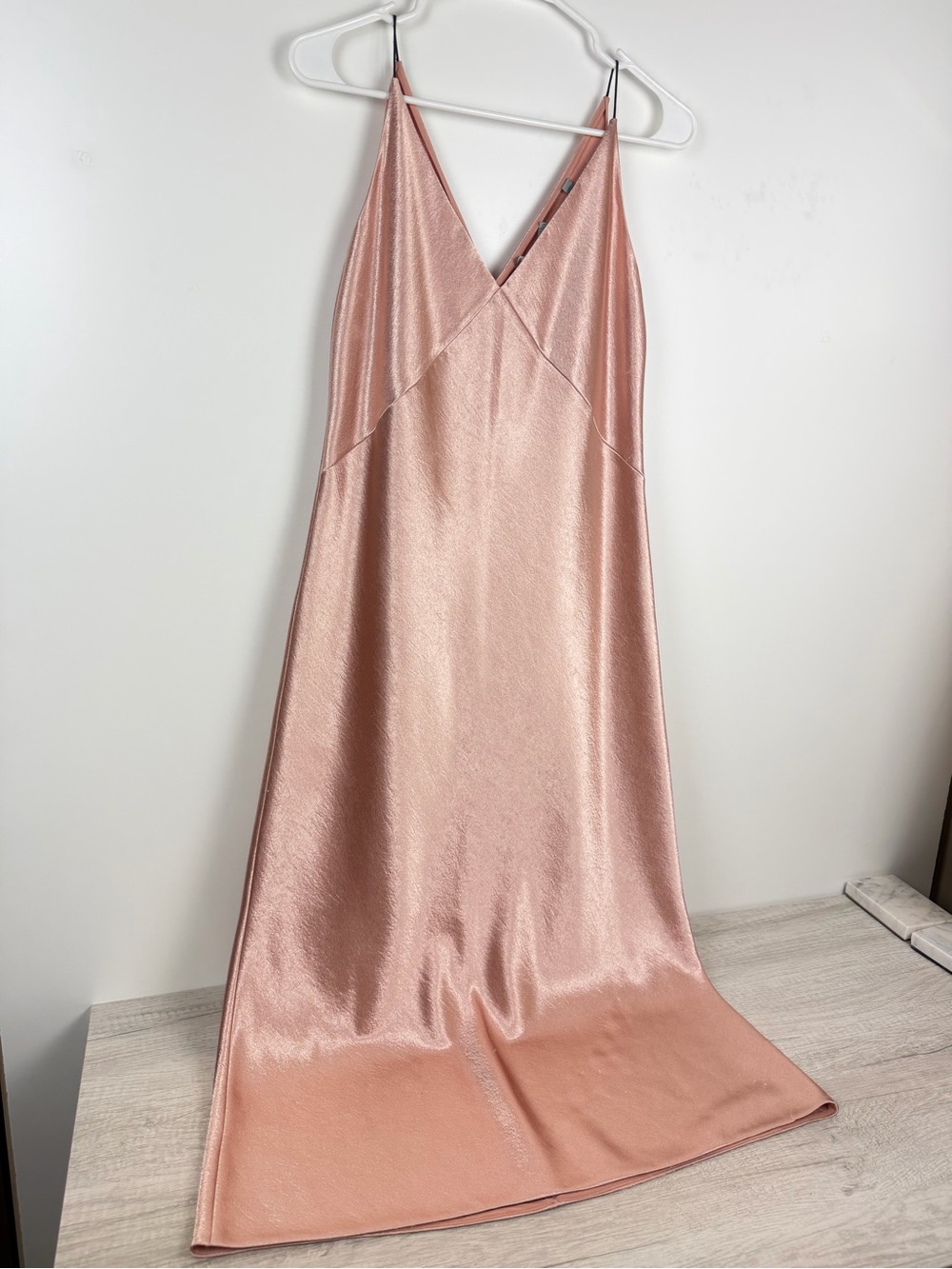 Vince V-Neck Bias Cut Midi Dress – Blush Pink | Size Small - Picture 5 of 16